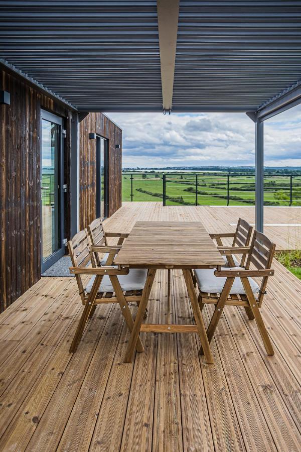 Nowe Domki Deluxe Z Widokiem Na Zatoke Z Basenem I Sauna Oslonino Exteriér fotografie