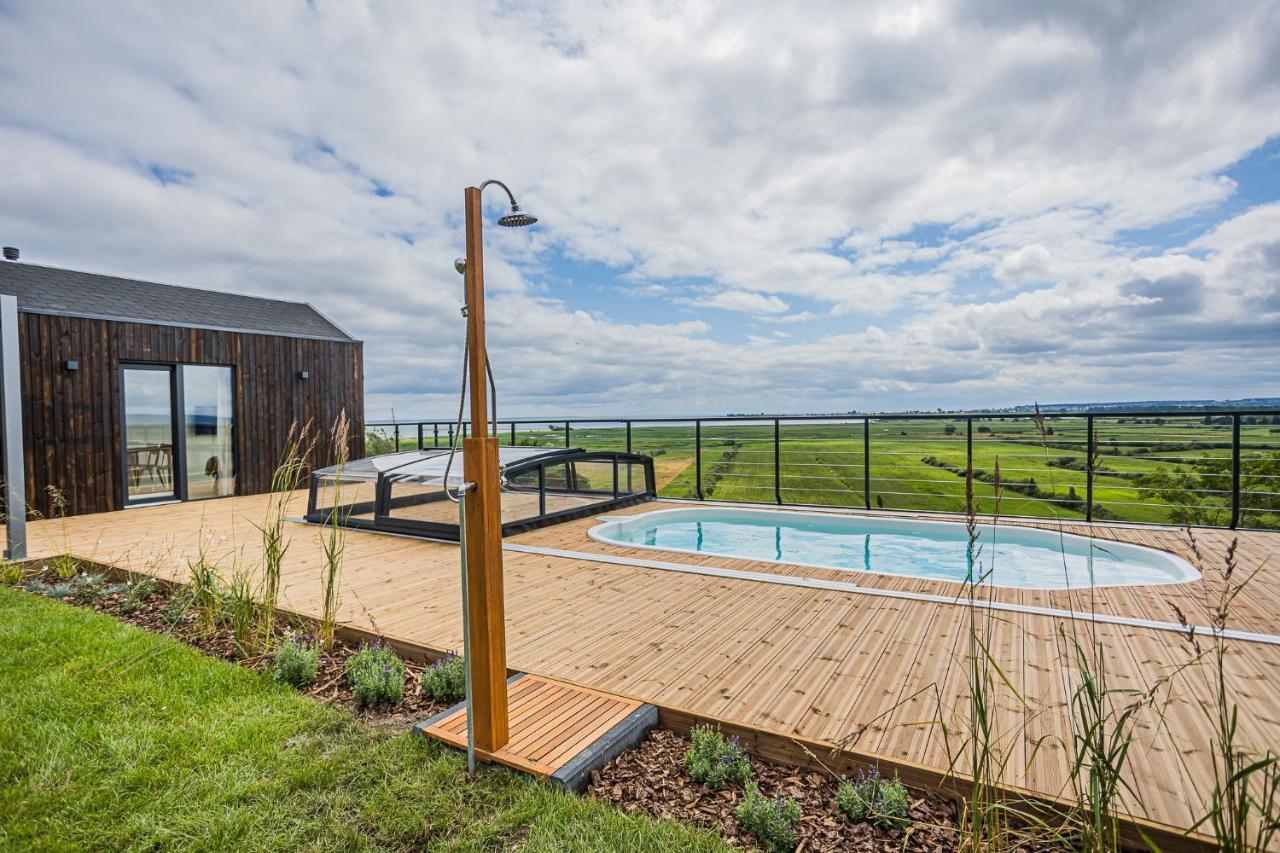 Nowe Domki Deluxe Z Widokiem Na Zatoke Z Basenem I Sauna Oslonino Exteriér fotografie
