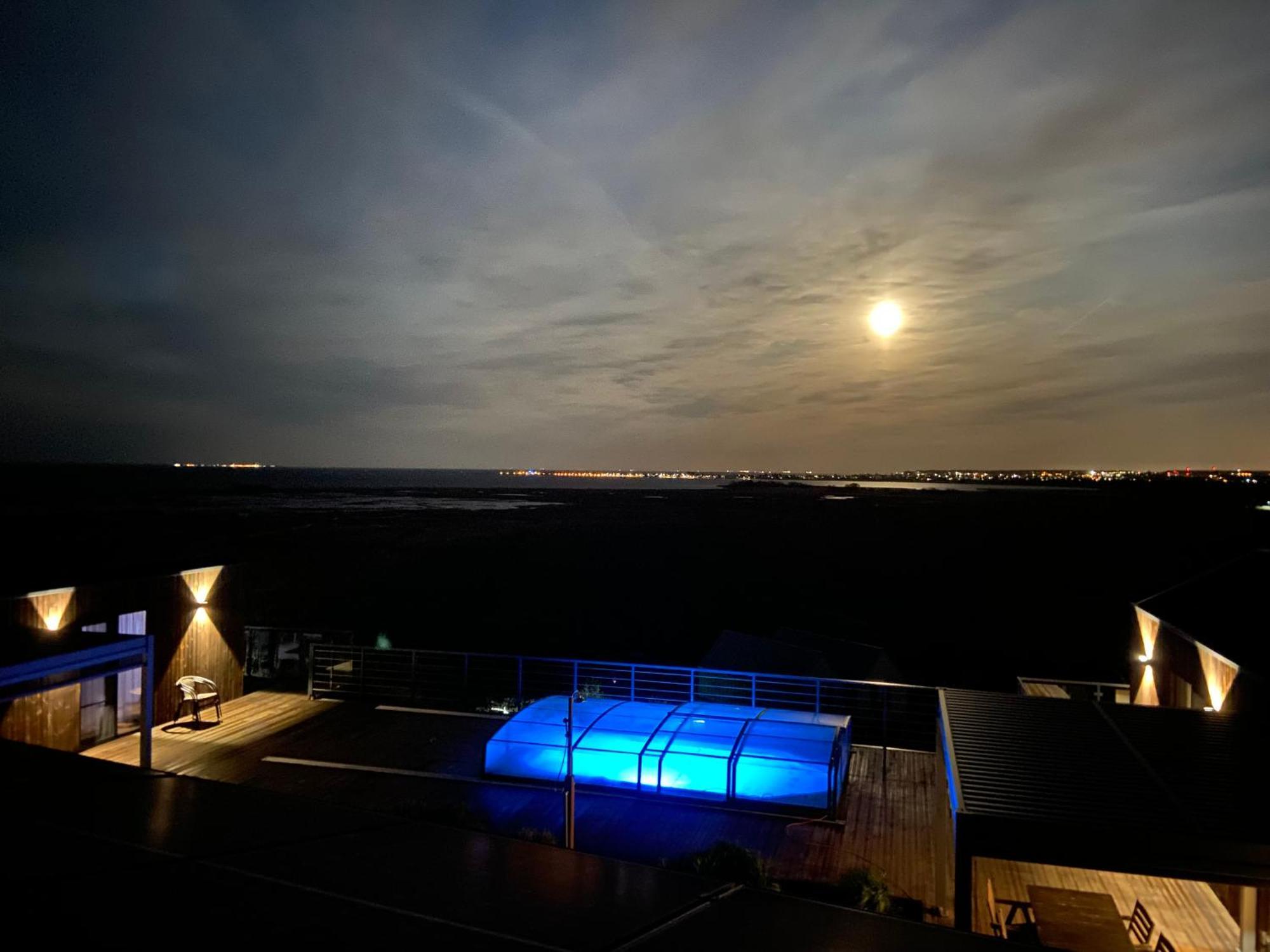 Nowe Domki Deluxe Z Widokiem Na Zatoke Z Basenem I Sauna Oslonino Exteriér fotografie