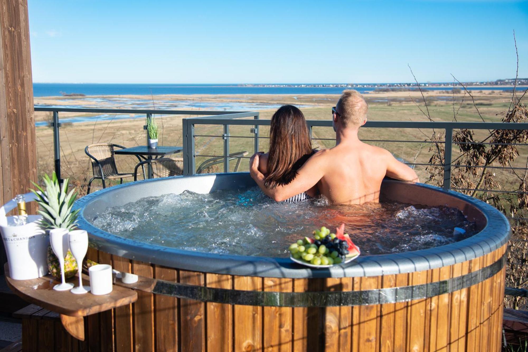 Nowe Domki Deluxe Z Widokiem Na Zatoke Z Basenem I Sauna Oslonino Exteriér fotografie